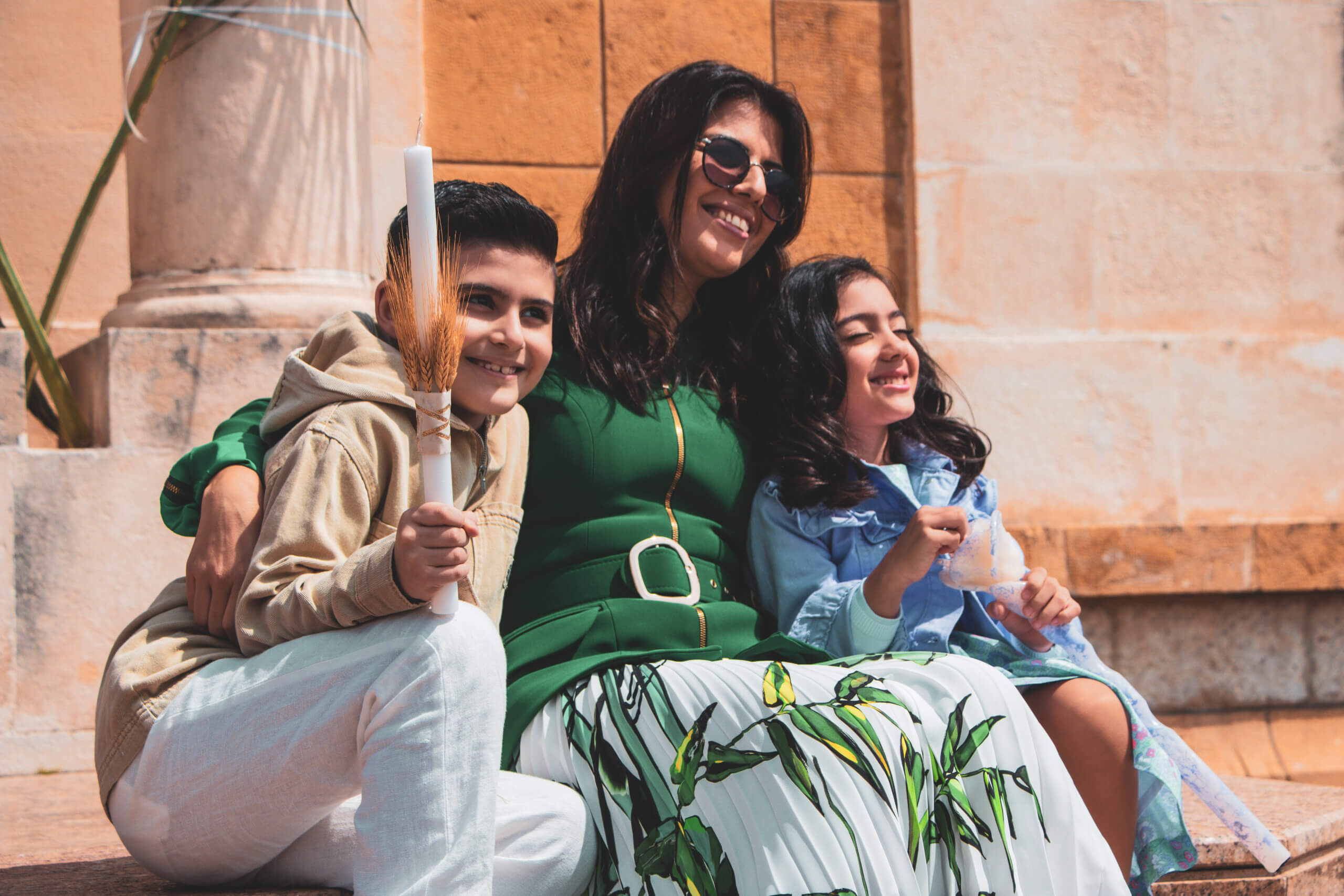 sos-chretiens-orient-liban-fete-des-rameaux-basilique-grecque-melkite-catholique-saint-paul-harissa-famille-libanaise-scaled.jpg