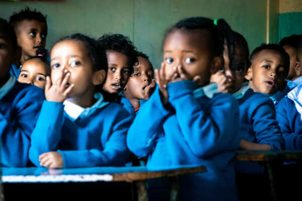 sos-chretiens-orient-ethiopie-gondar-ecoliers-ecole-salam-des-peres-catholiques